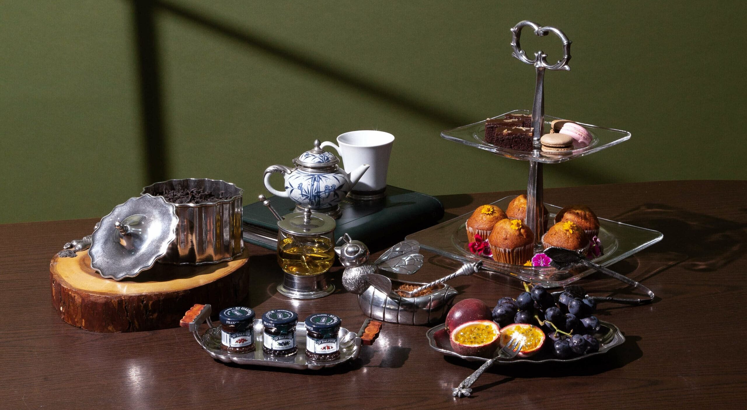 Whimsical Tea time – Bee